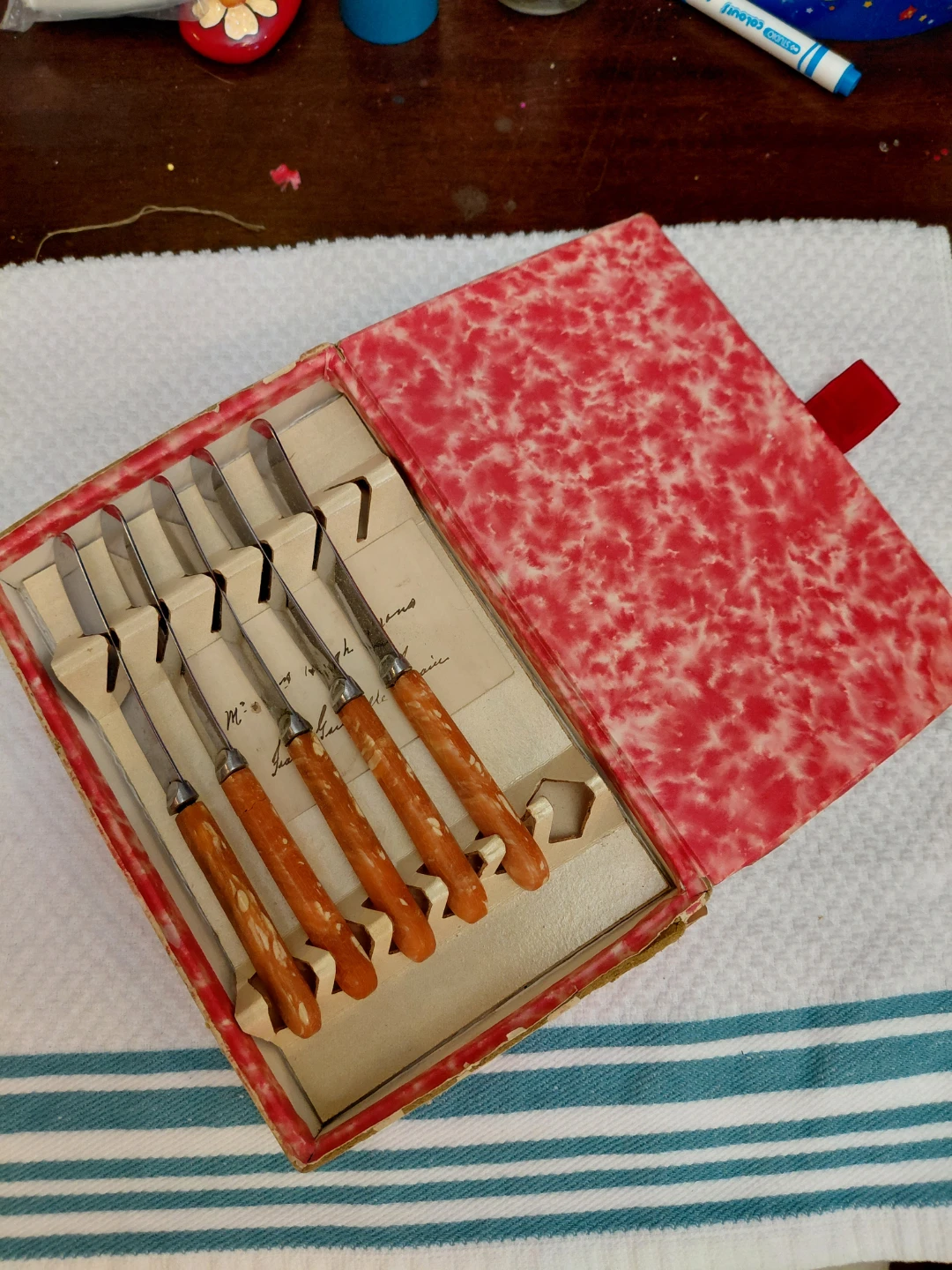 Set of 5 Vintage Butter Knives with Case - photo 3