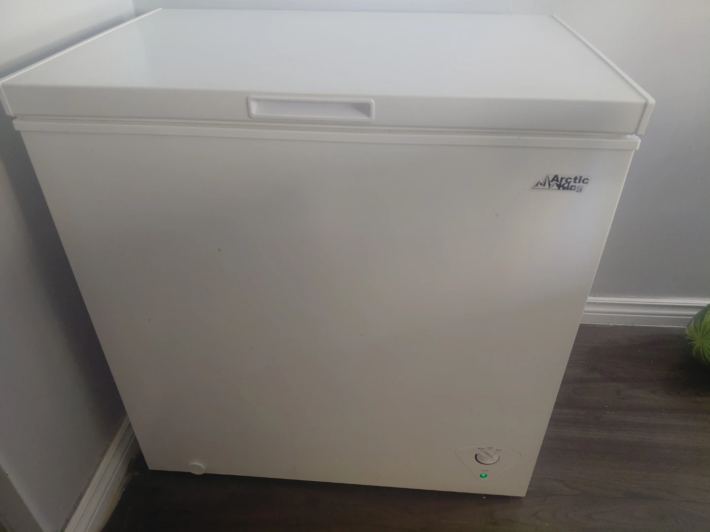 Arctic King Chest Freezer