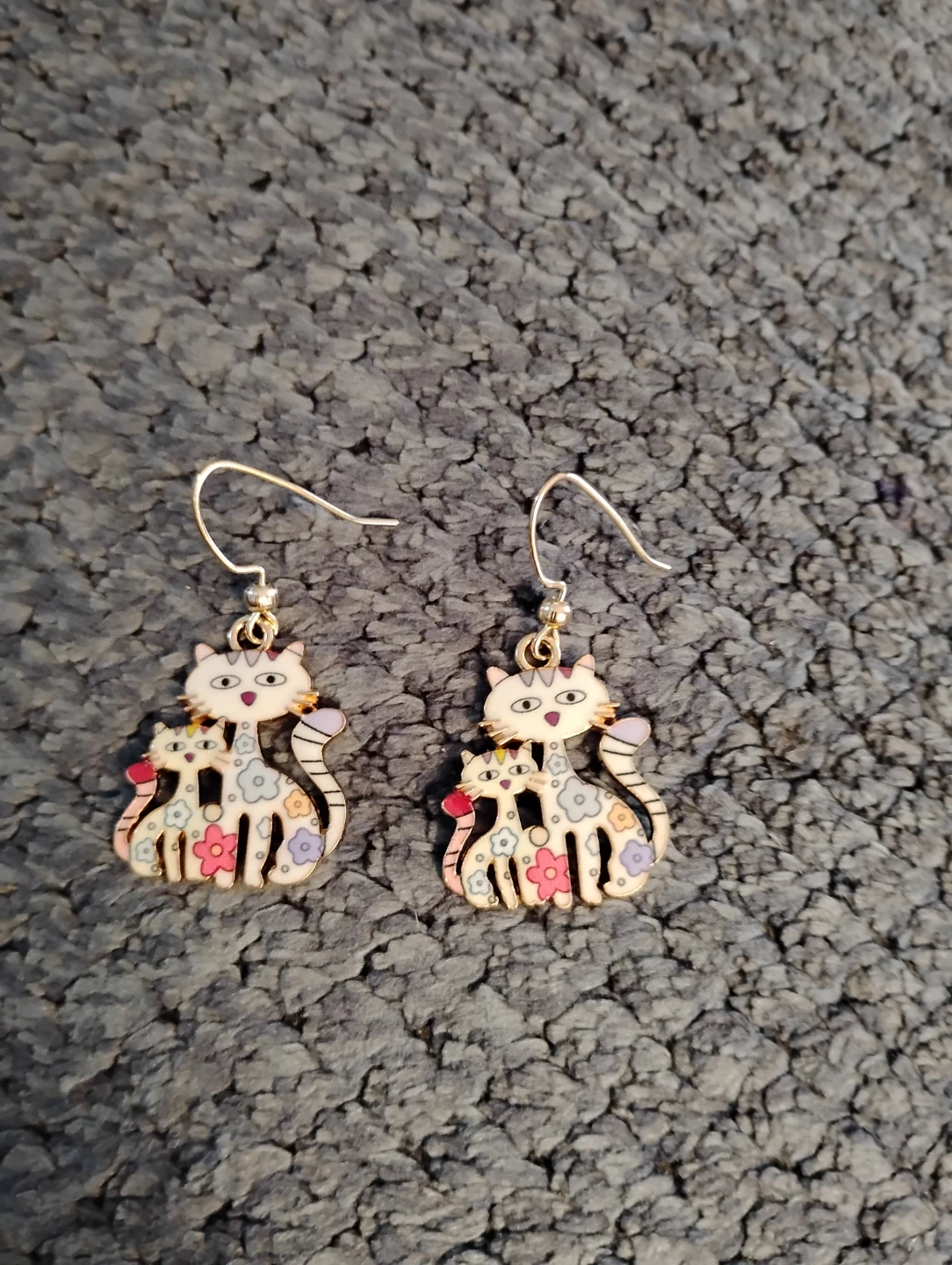 Cat Flower Earrings - photo 2