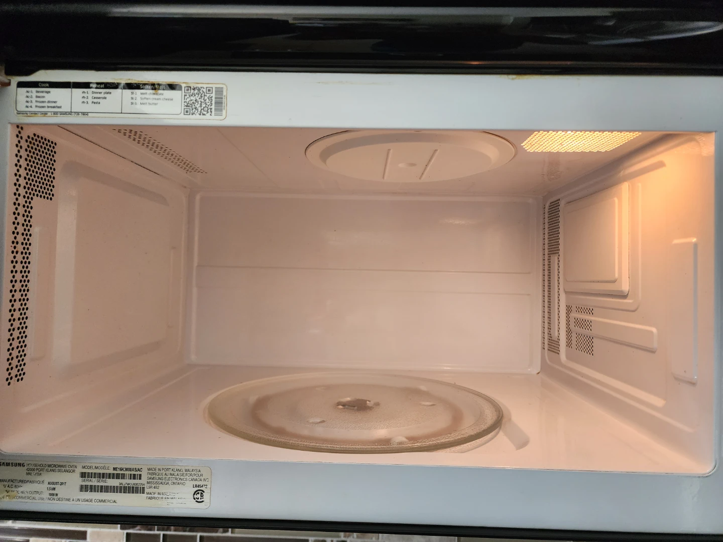 Samsung Over-the-Range Microwave - photo 3