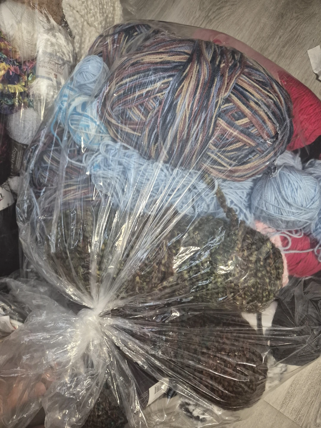 Bulk Yarn and Knitting Needles Bundle - photo 2