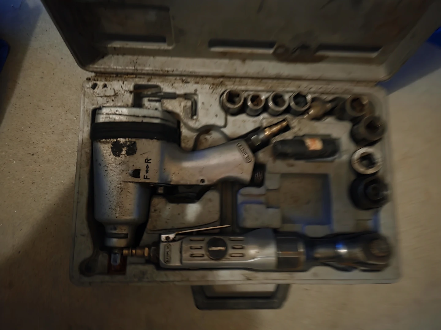 Air Impact Wrench and Ratchet Set - photo 2