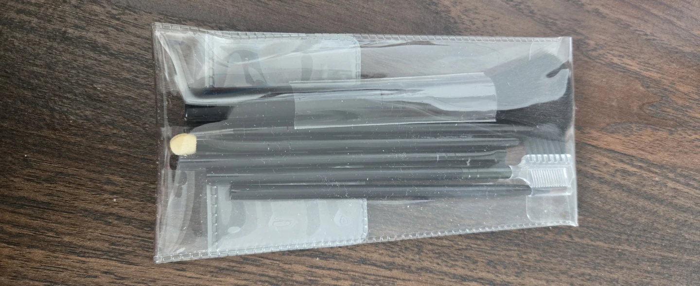 Makeup Brush Set in Clear Pouch