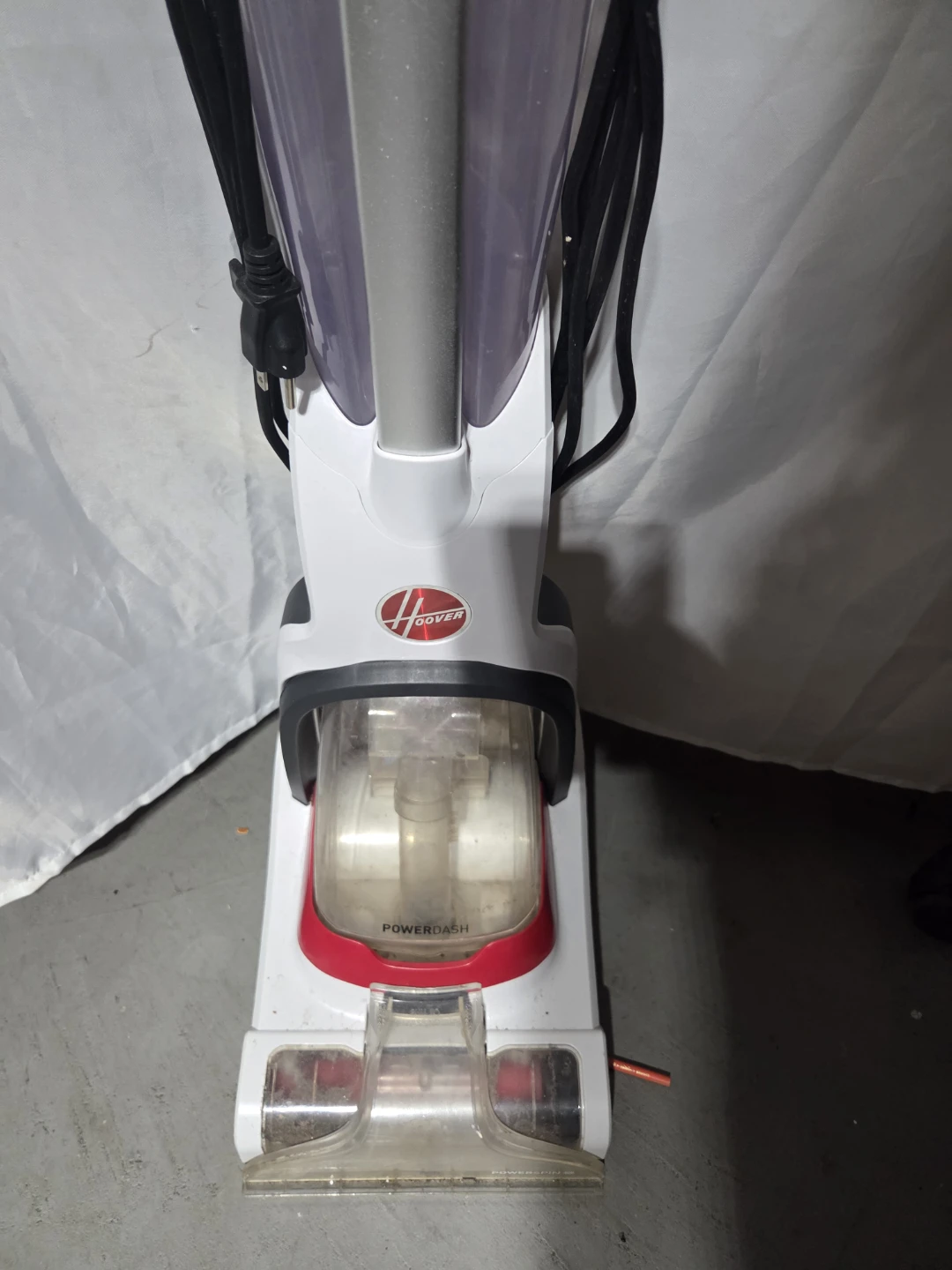 Carpet cleaner