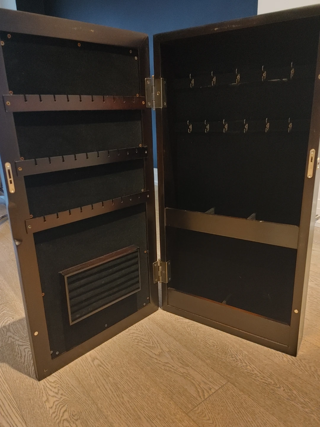 Dark Wood Mirrored Jewellery Cabinet - photo 2