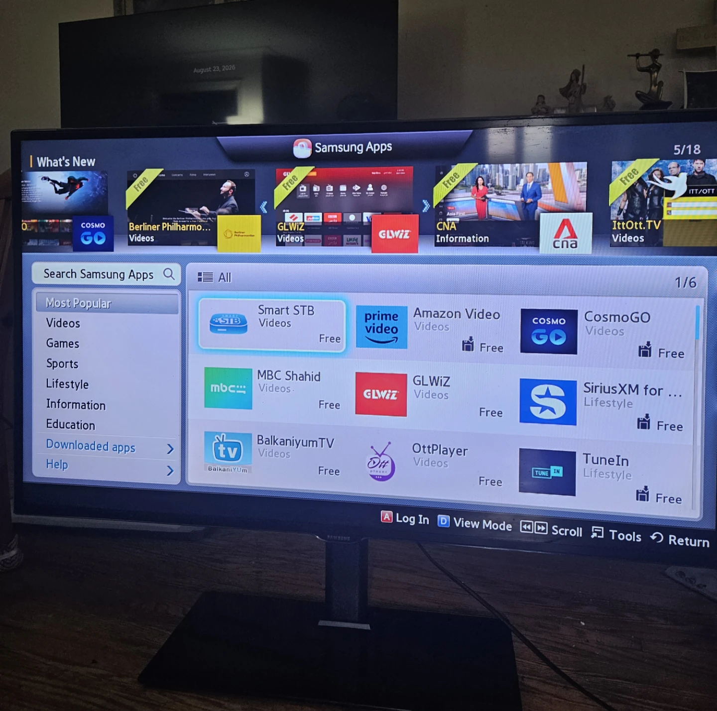 Samsung 55" LED TV - photo 3