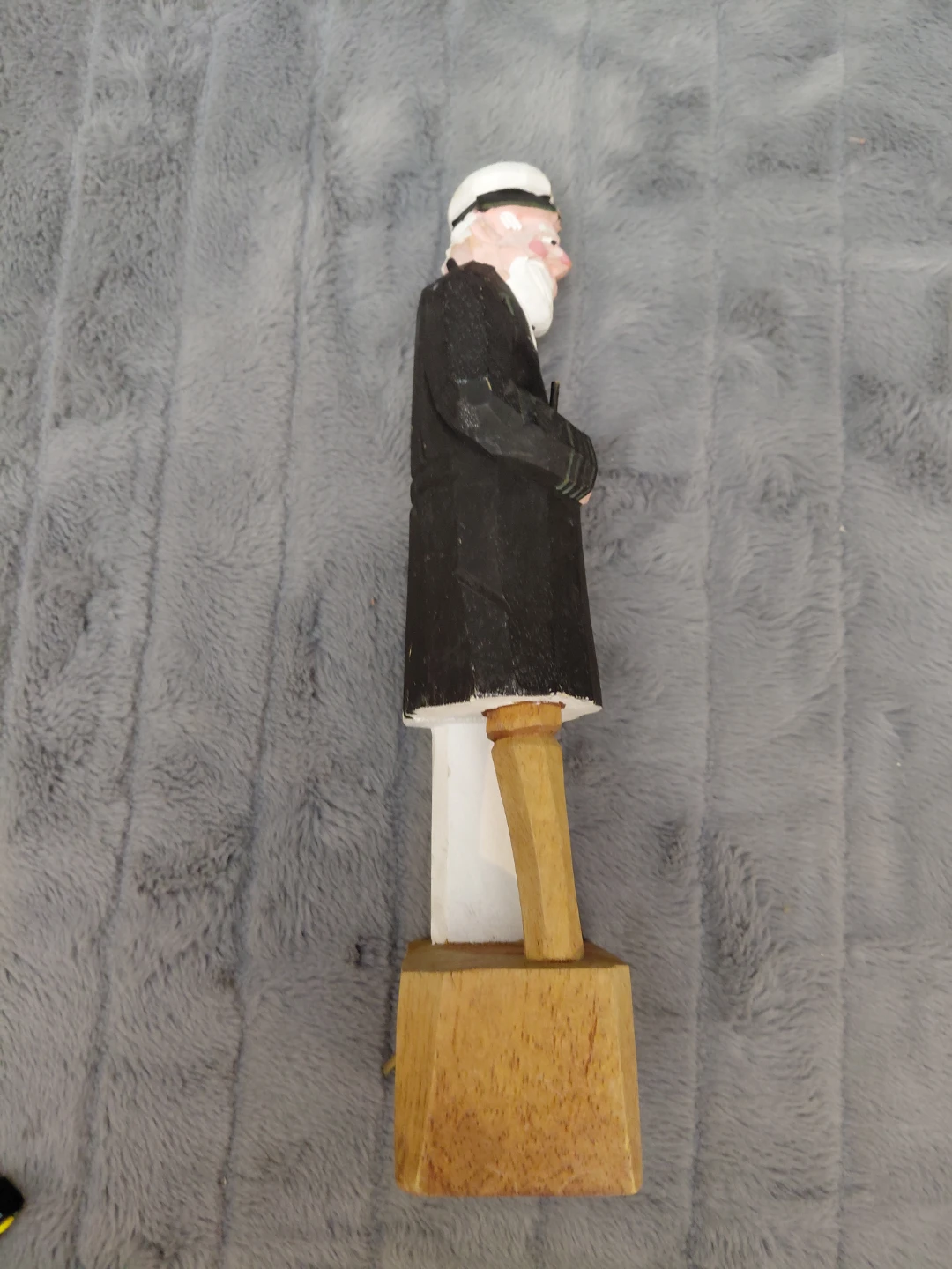 Wooden Sailor Figurine - photo 4