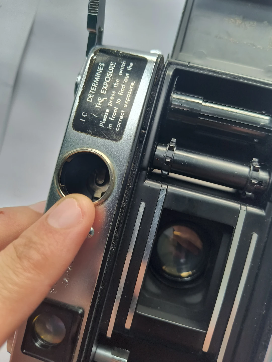 Yashica 1C 35mm Film Camera - photo 3