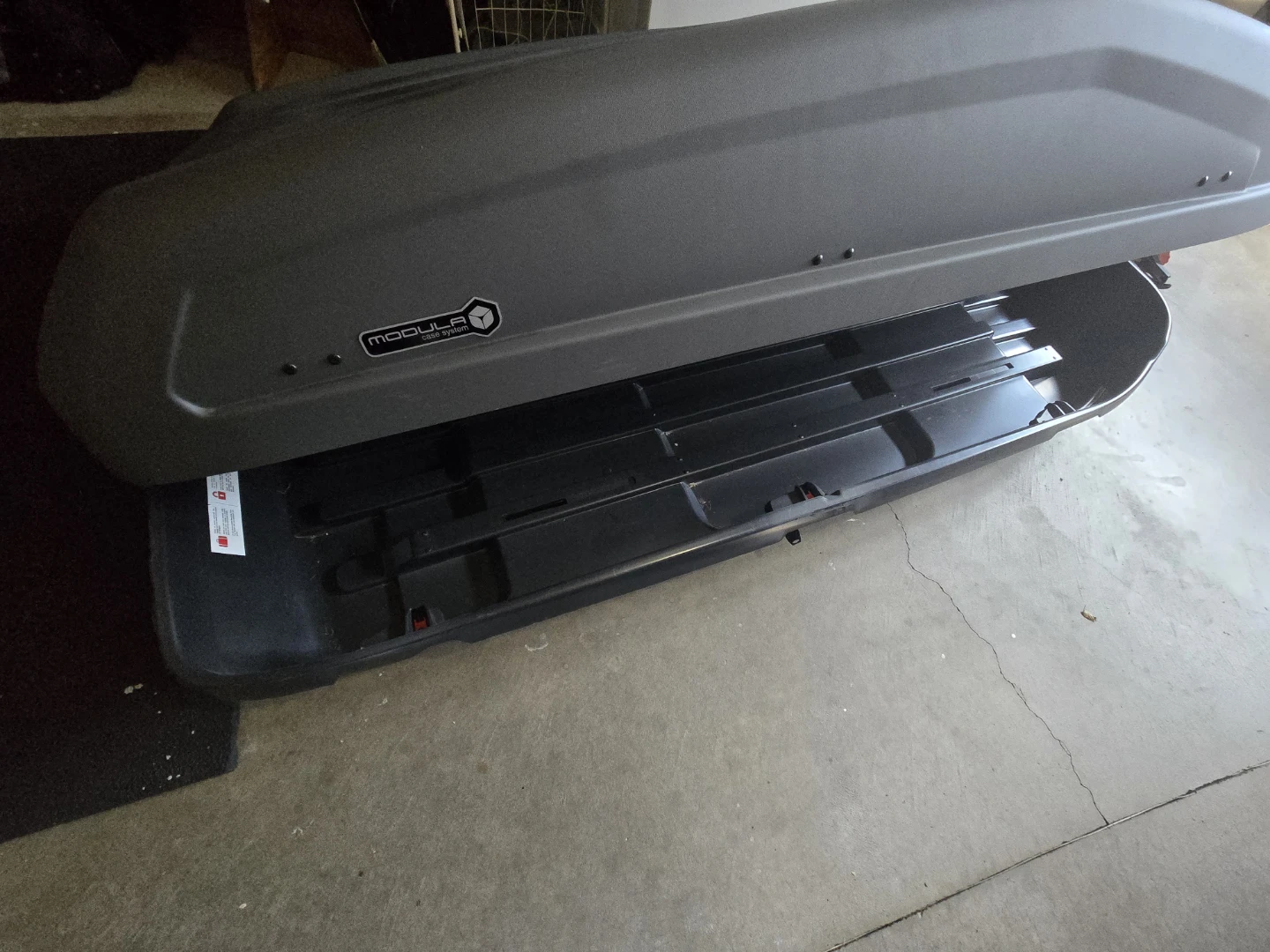 Modula EVO 550L Cargo Box + Rhino-Rack Vortex SX Roof Rack - photo 2