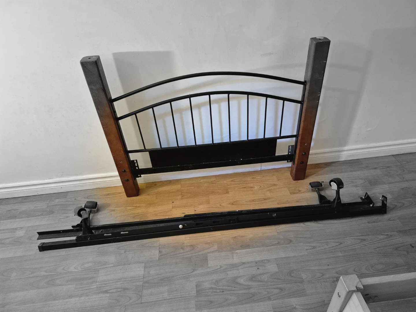 single size.Metal and Wood Bed Frame Headboard - photo 2