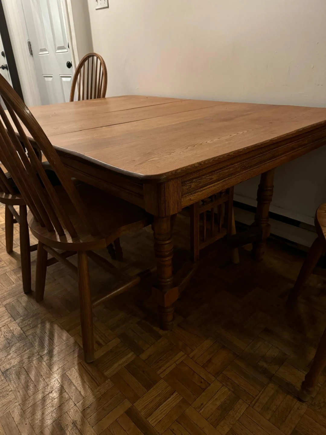 Oak Dining Table with Chairs, expandable - photo 2