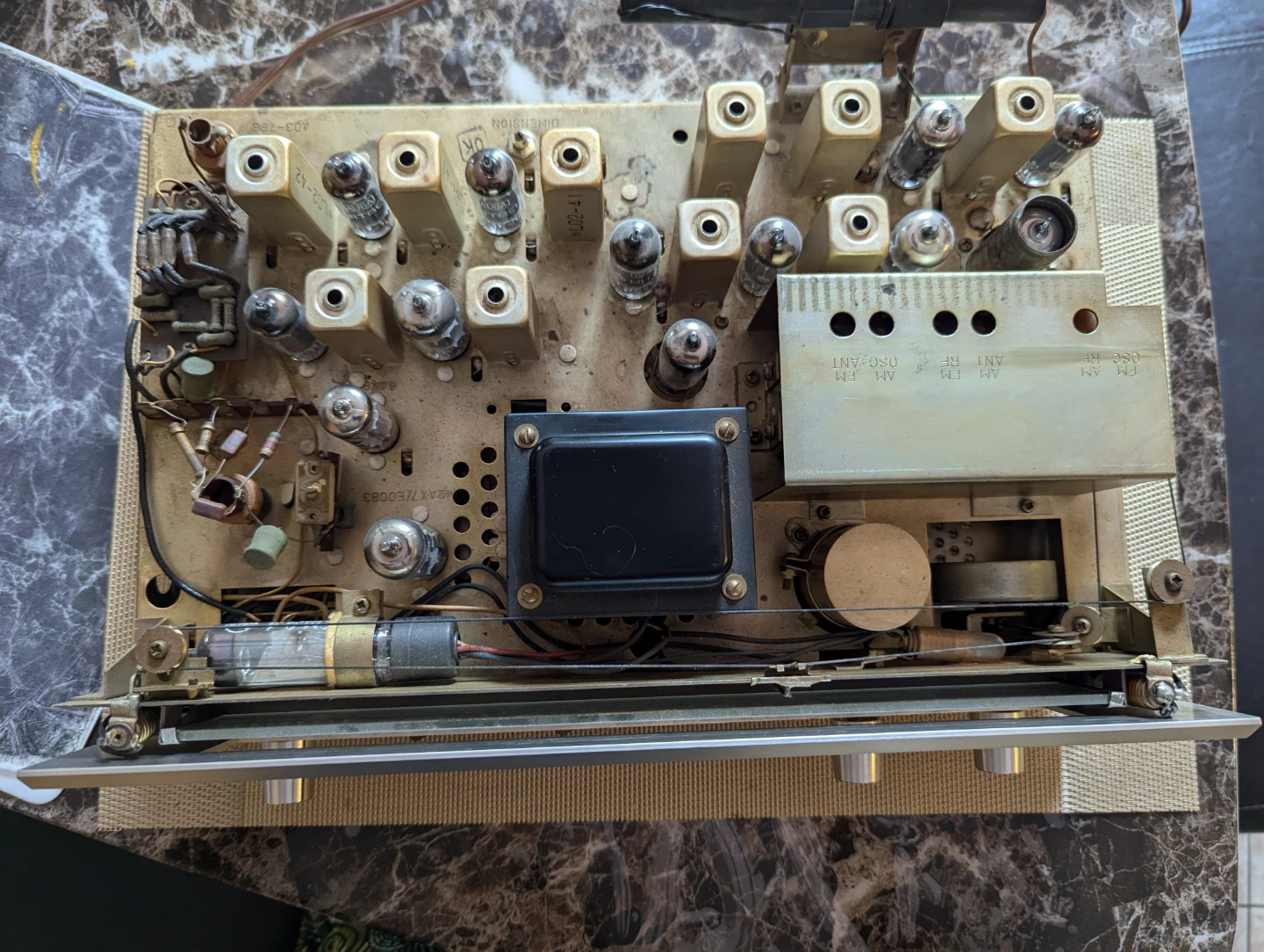 Lafayette LT-325 Tube Tuner - photo 2