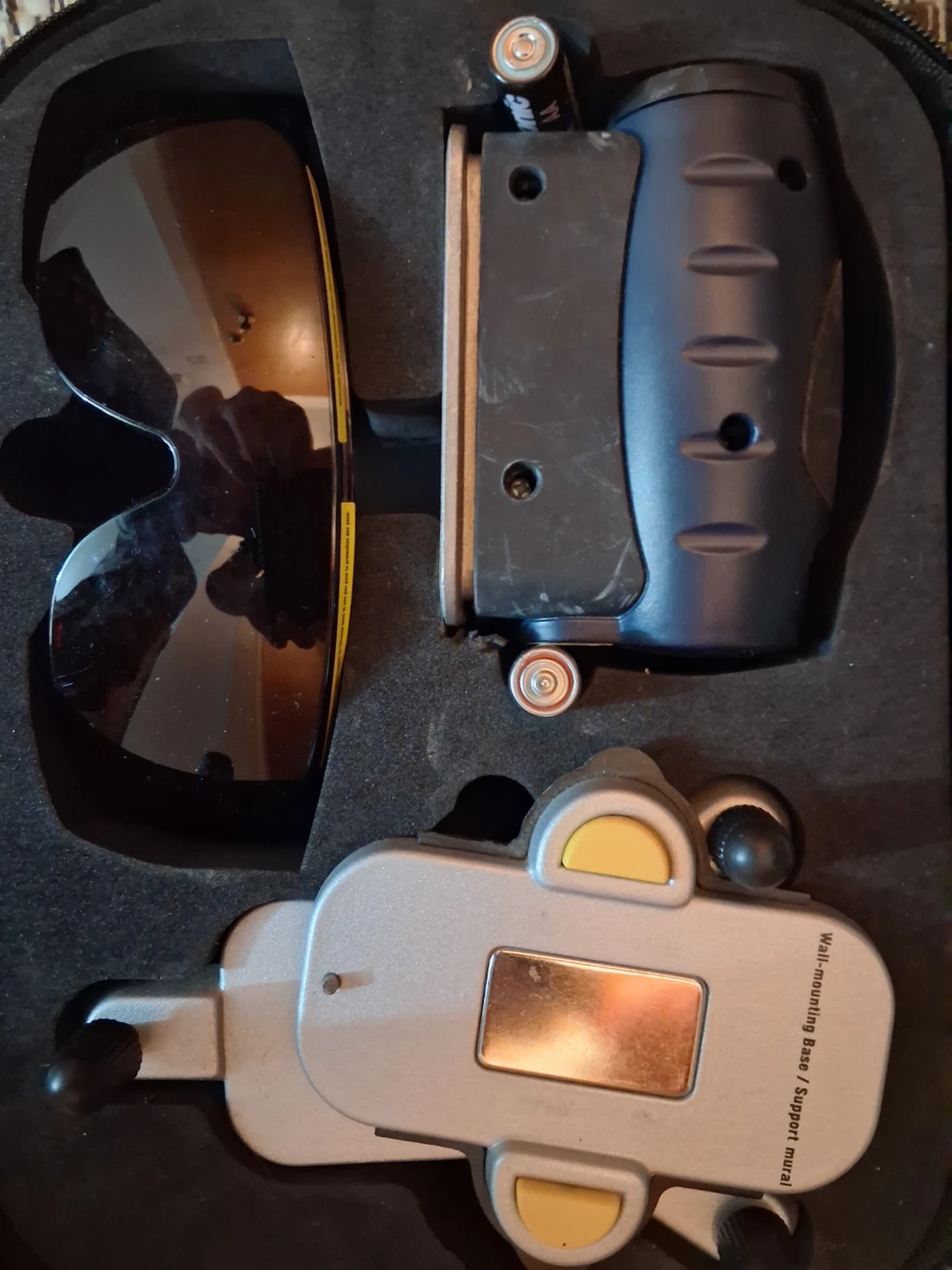 Mastercraft Hawkeye Laser Level with Accessories - photo 2