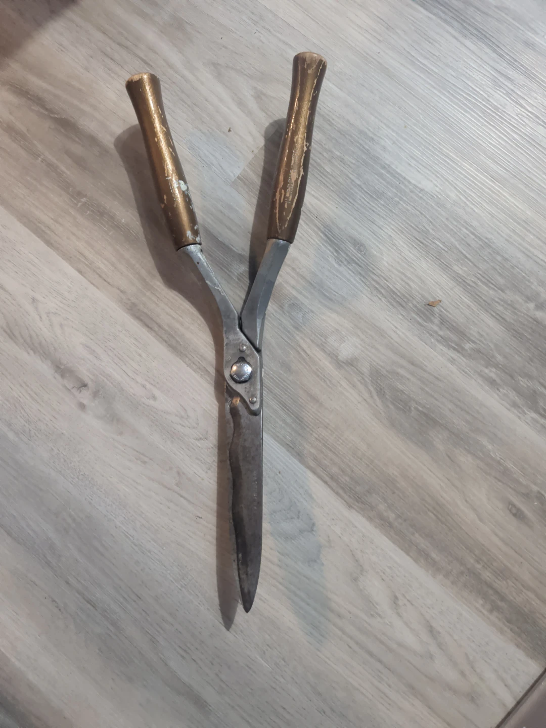 Vintage Hedge Shears with Wooden Handles - photo 2
