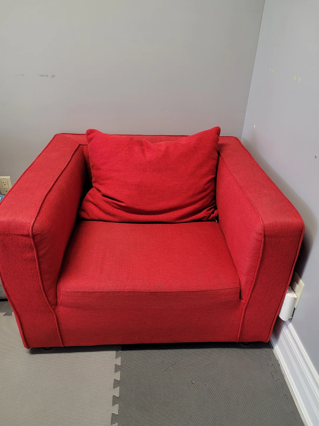 Structube - Accent Armchairs $120 each or $200 for both - photo 2