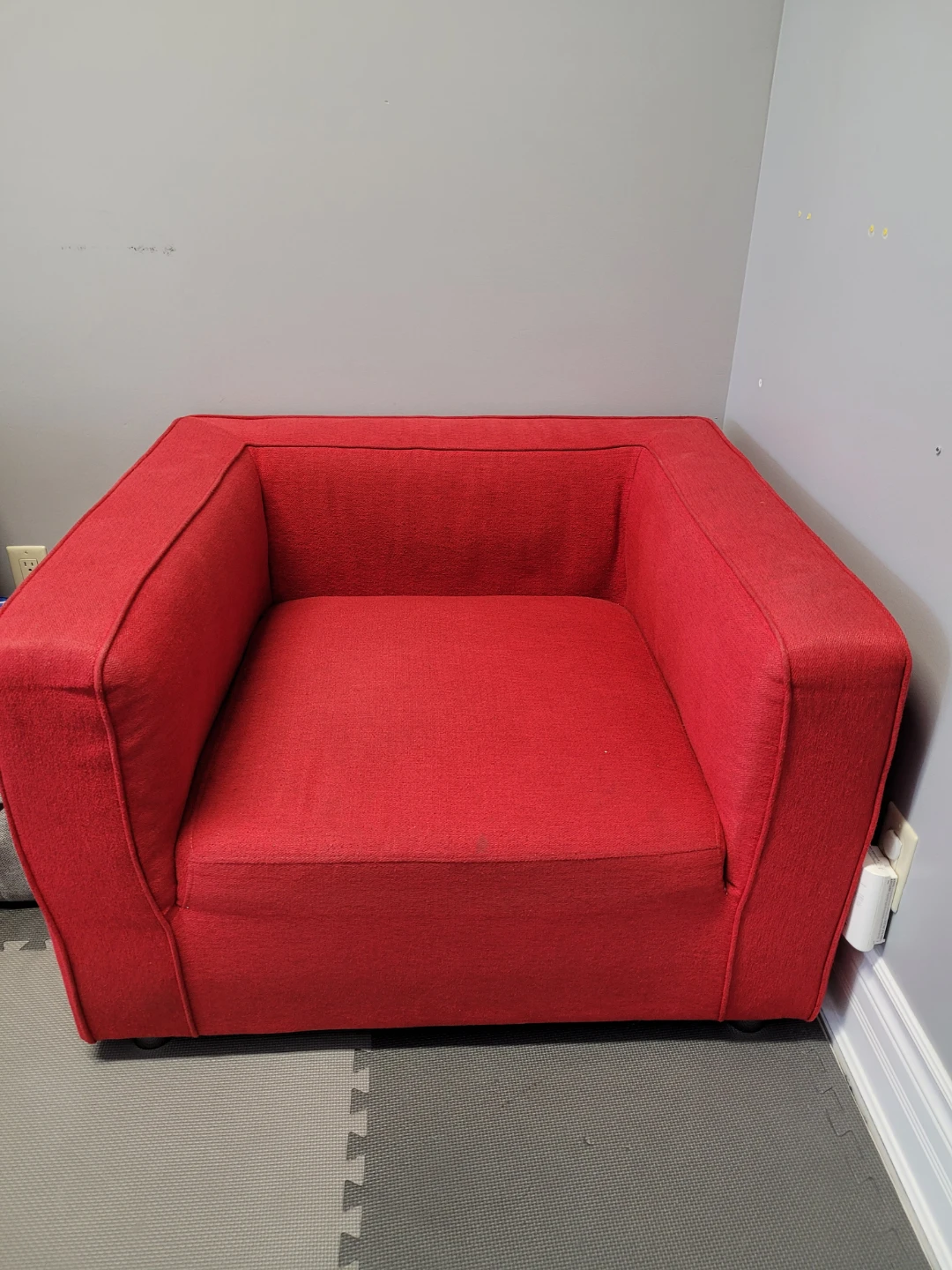 Structube - Accent Armchairs $120 each or $200 for both - photo 4