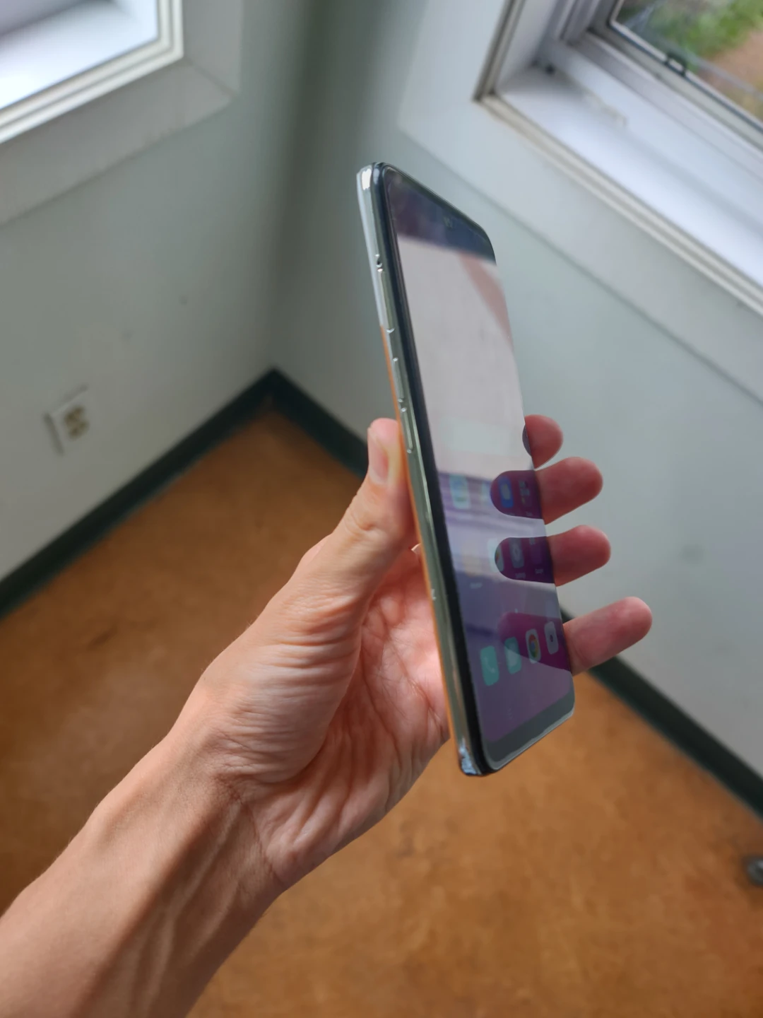 Oppo New Android Phone - 256gb - photo 4