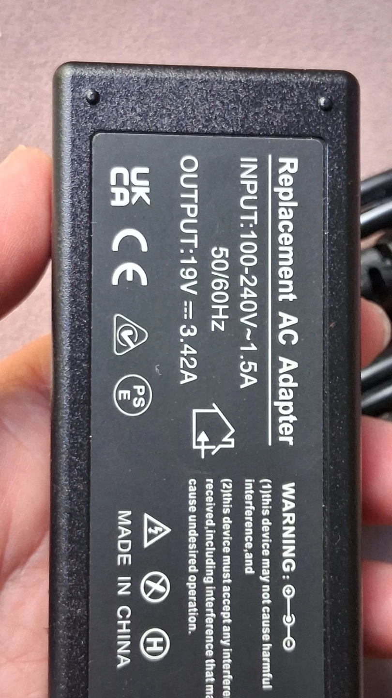 19V DC power adaptor 3.42A with DC 5.5mm x 2.5mm barrel jack - photo 2