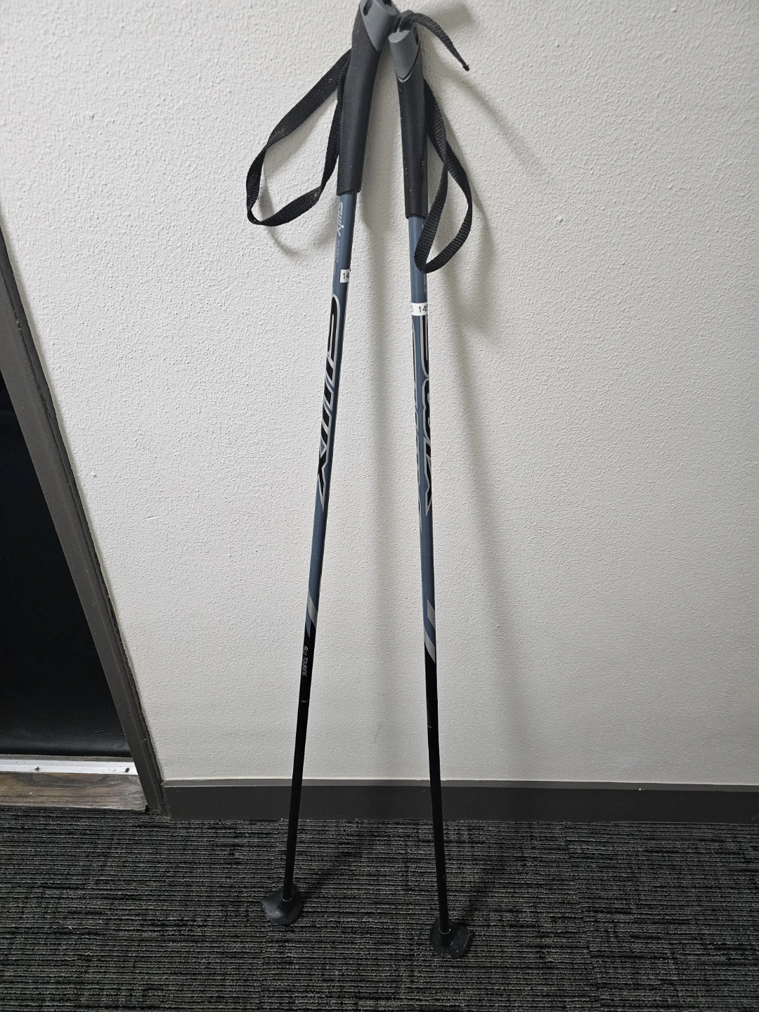 Swix Ski Poles 145 cm