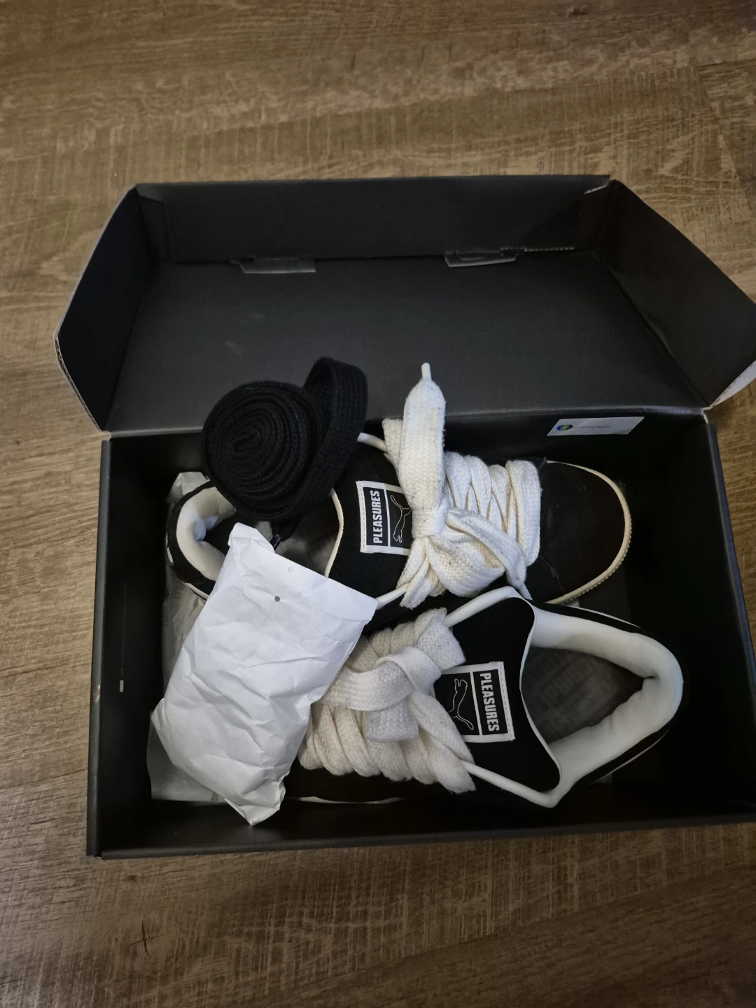 Puma x Pleasures Suede Classic XXI Black Shoes - photo 4