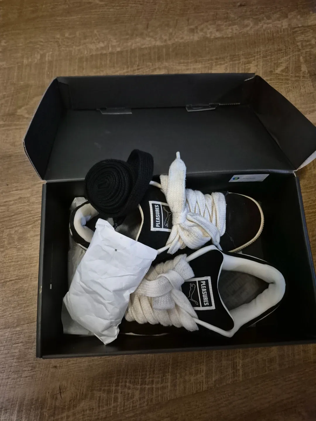 Puma x Pleasures Suede Classic XXI Black Shoes - photo 4