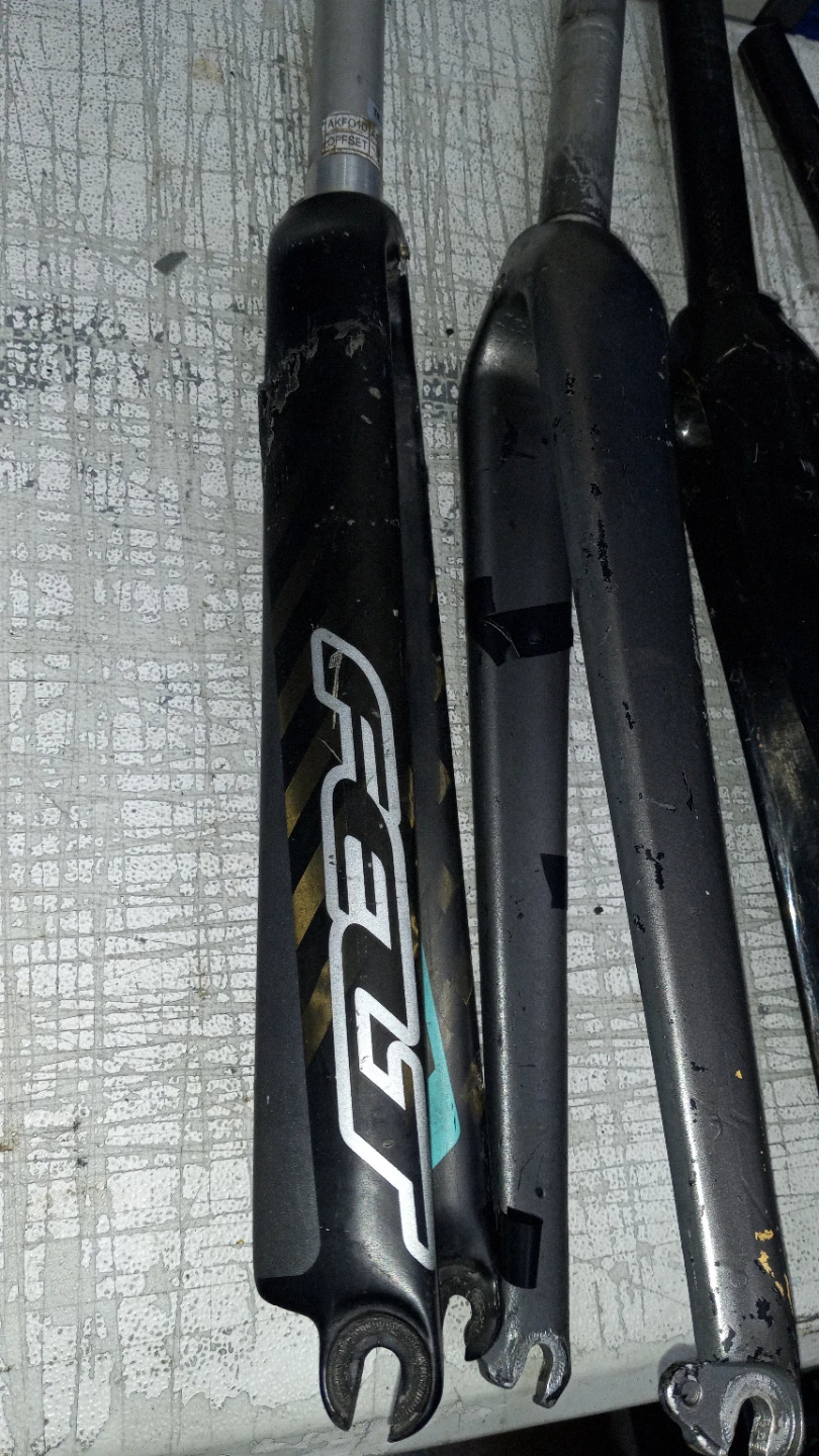 CARBON BIKE PARTS FOR SALE - photo 4