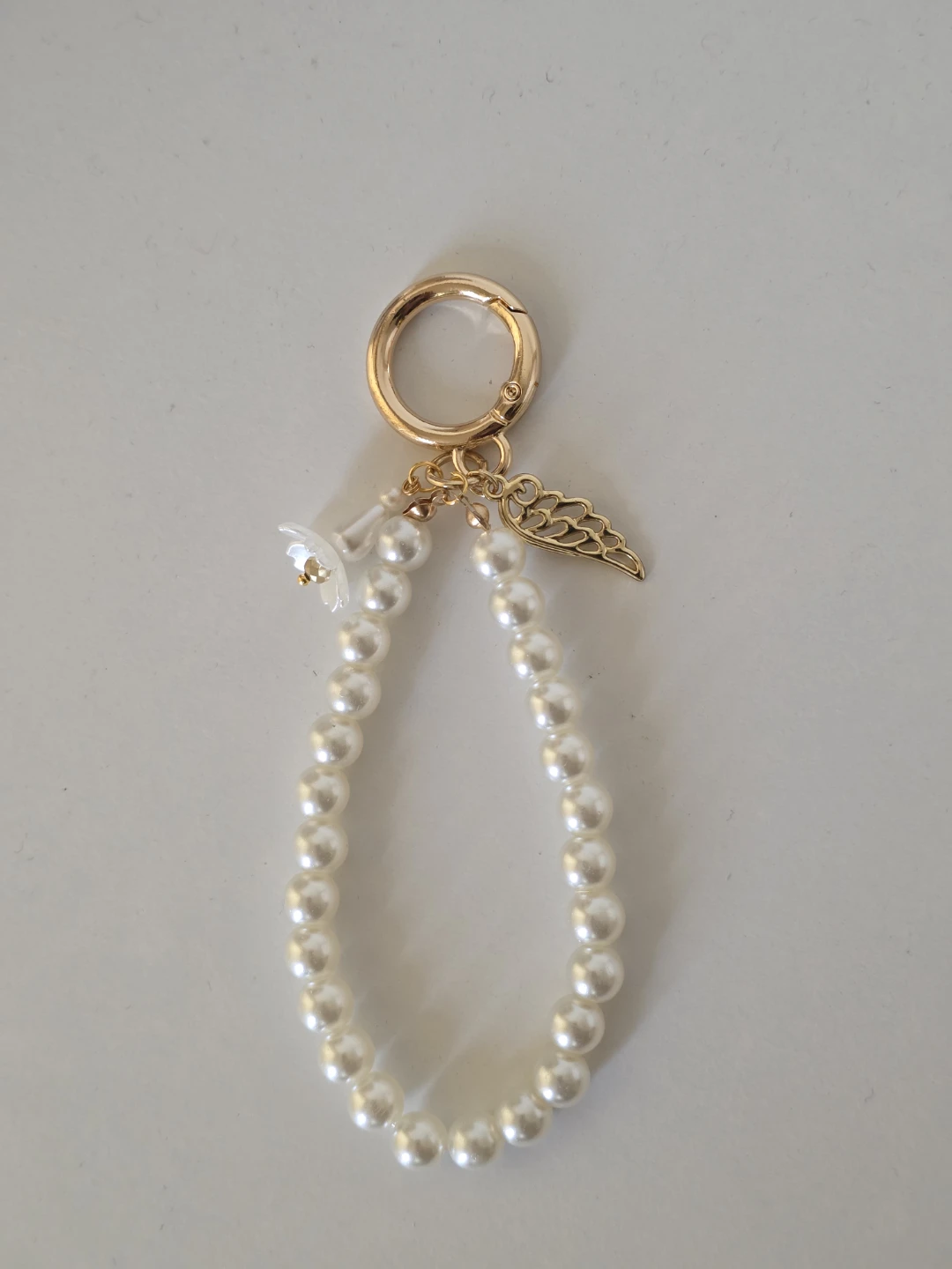Pearl Keychain Bag Charm with Flower and Wing Charm - photo 2
