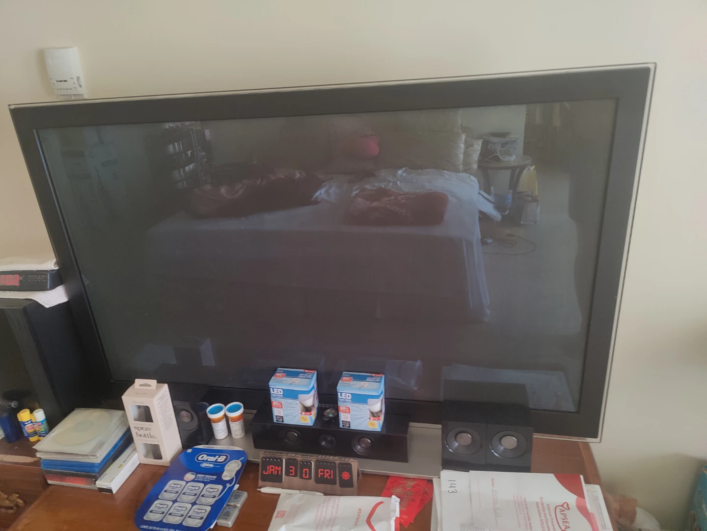 Samsung 50' TV, Surround Sound System & Blu Ray