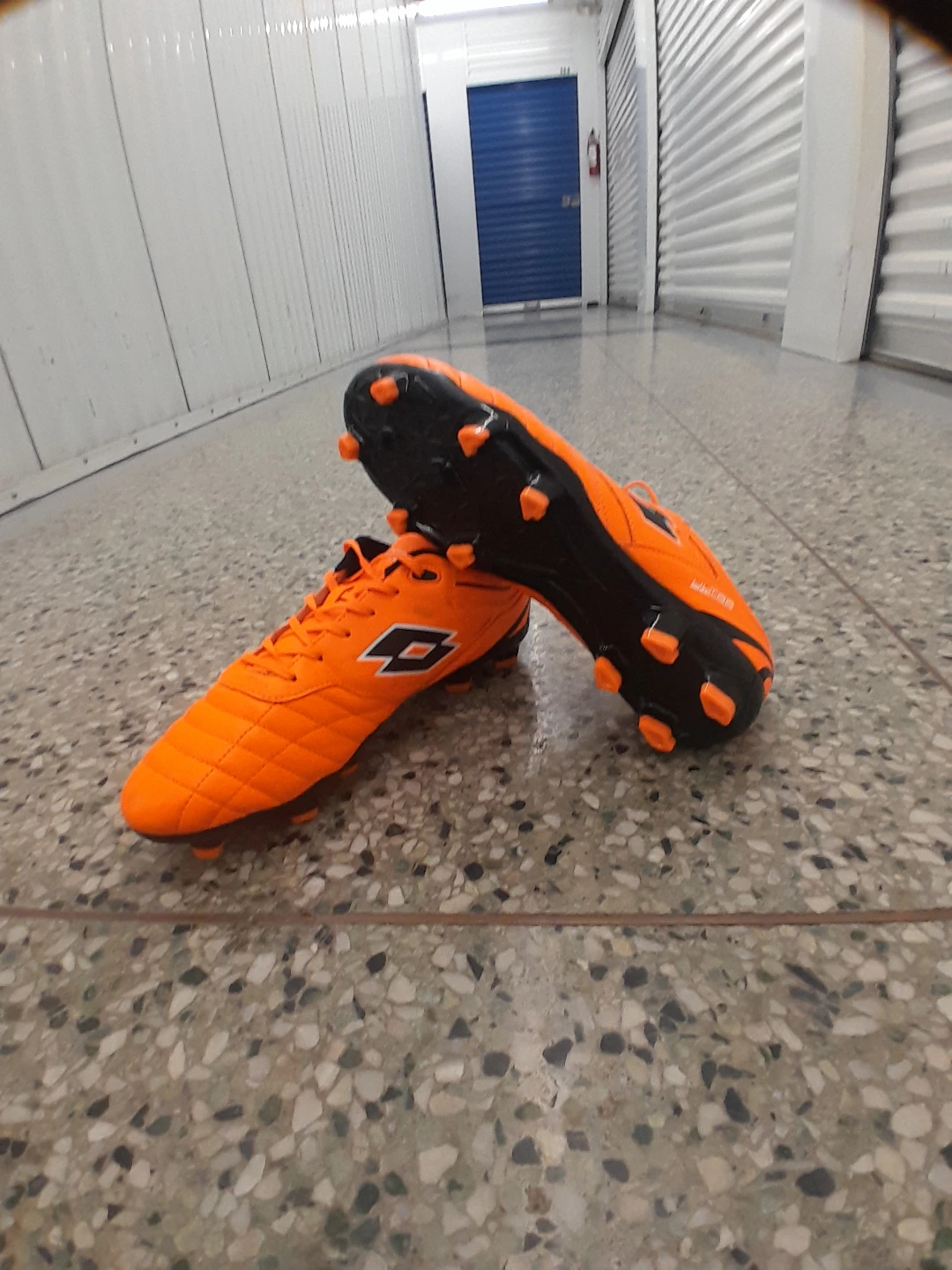Lotto Soccer Cleats - Orange Men's Size 8 - photo 3