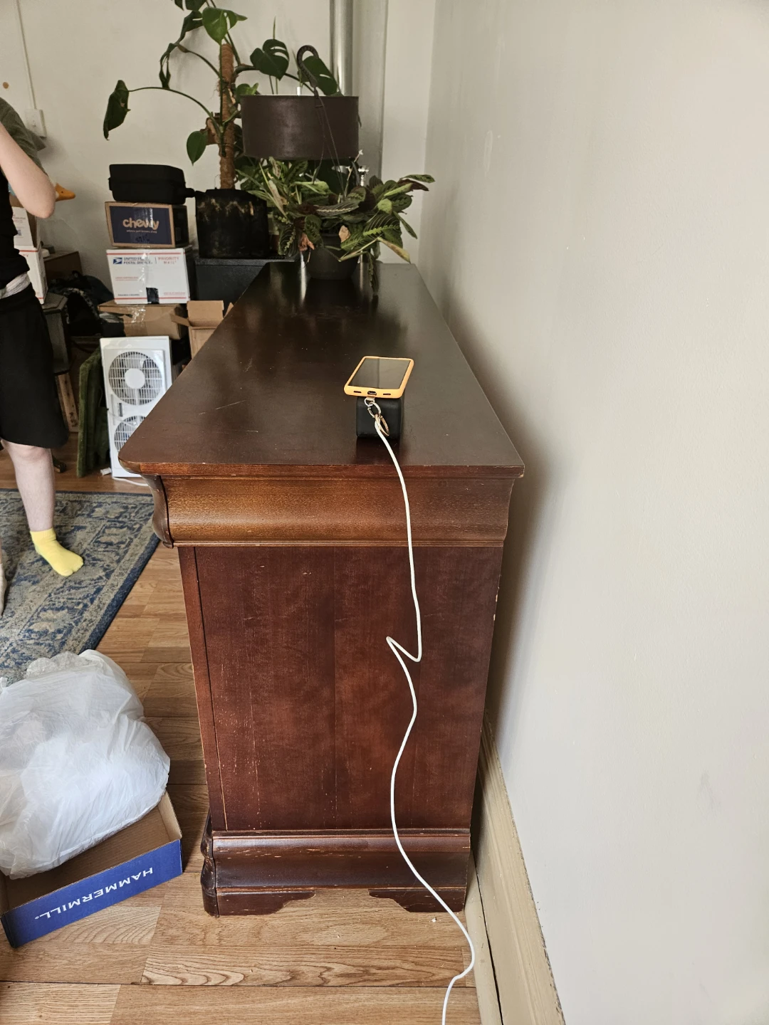 Wooden Dresser with 8 Drawers - photo 5