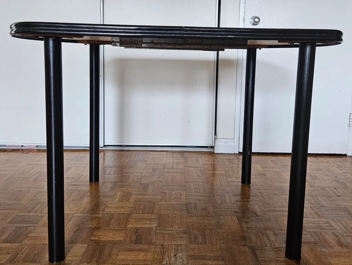 Black Extendable Dining Table - photo 2