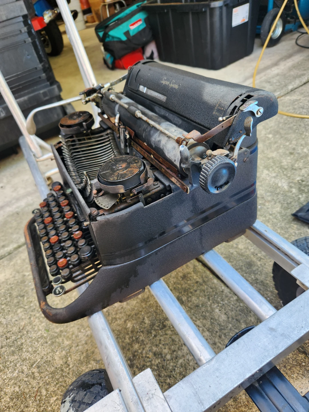 L.C. Smith Super Speed Typewriter - photo 4