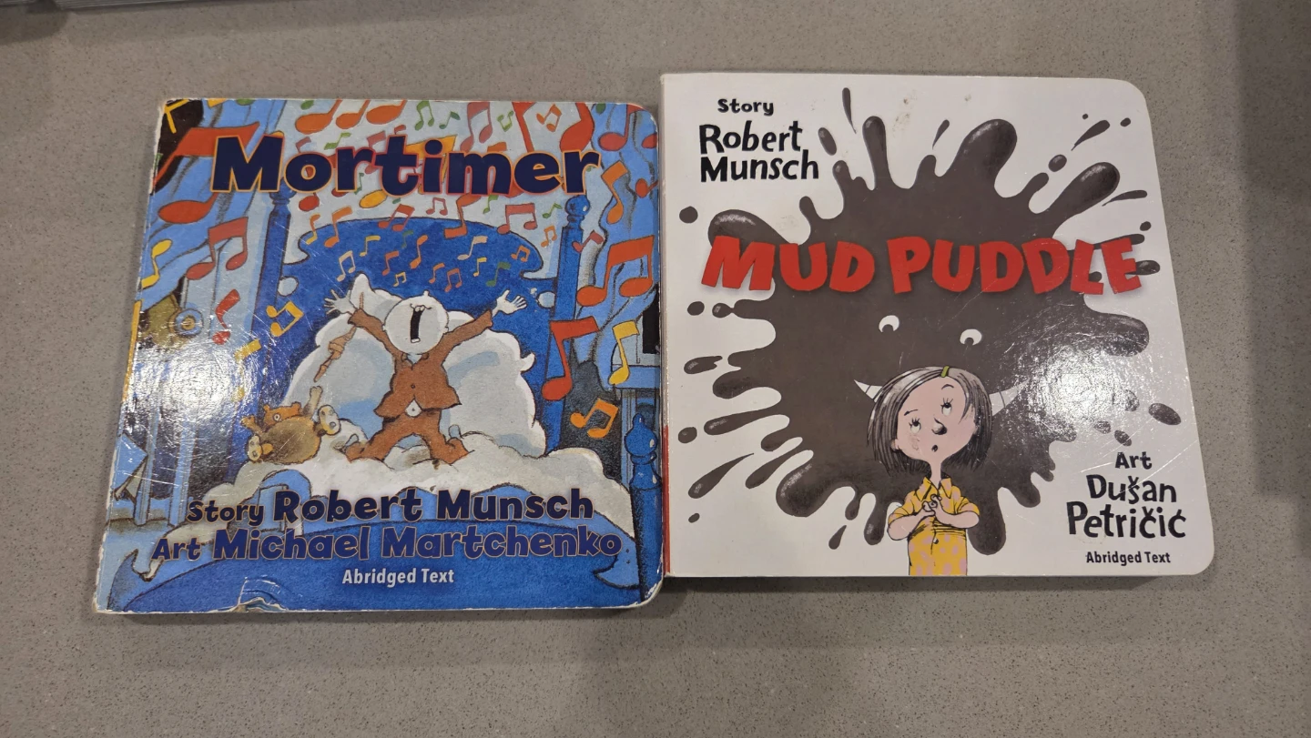 Lot of Robert Munsch Board Books