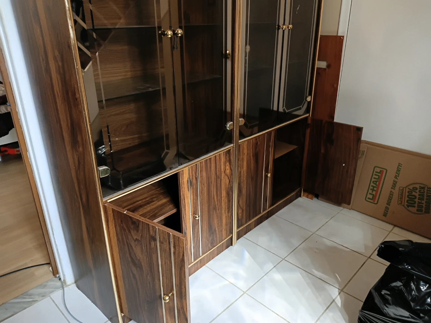 Vintage Display Cabinet with Glass Doors - photo 4