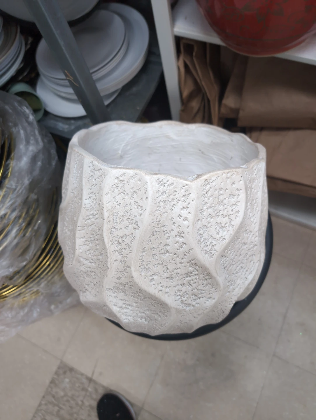 11 inch Magnesium Oxide Planter flowerpot