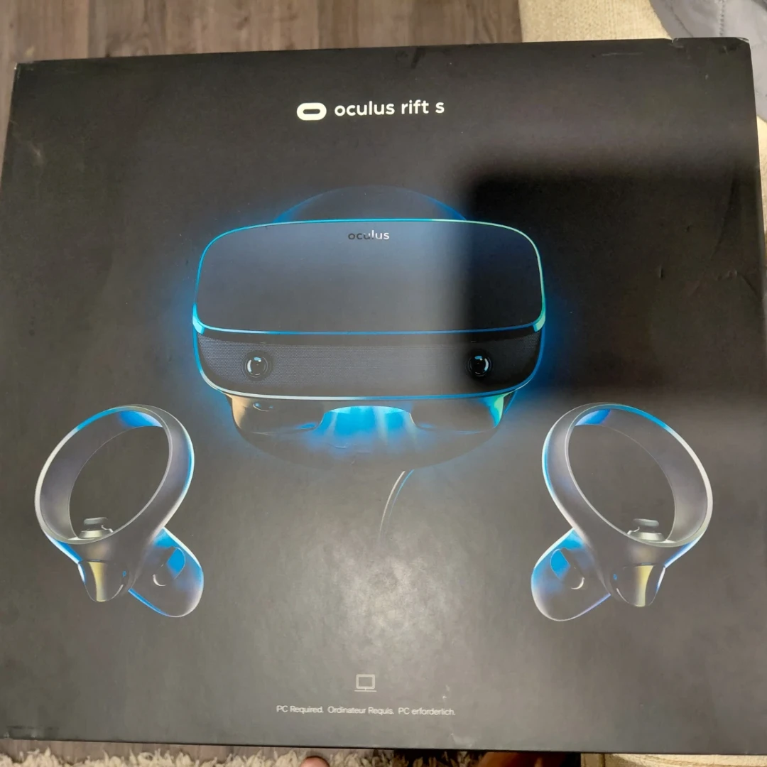 Oculus Rift S VR Headset with Controllers