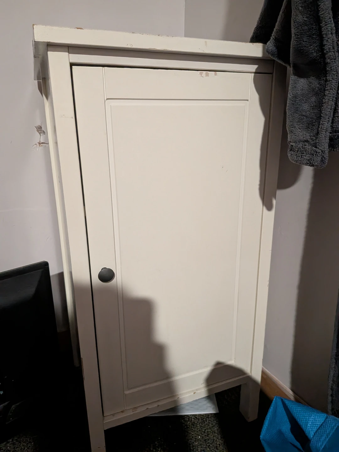 White Storage Cabinet with Door - photo 2