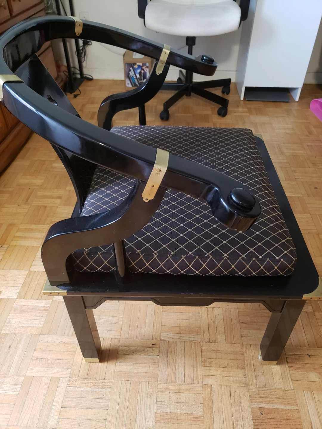 Black Lacquered Accent Chair with Patterned Seat - photo 2