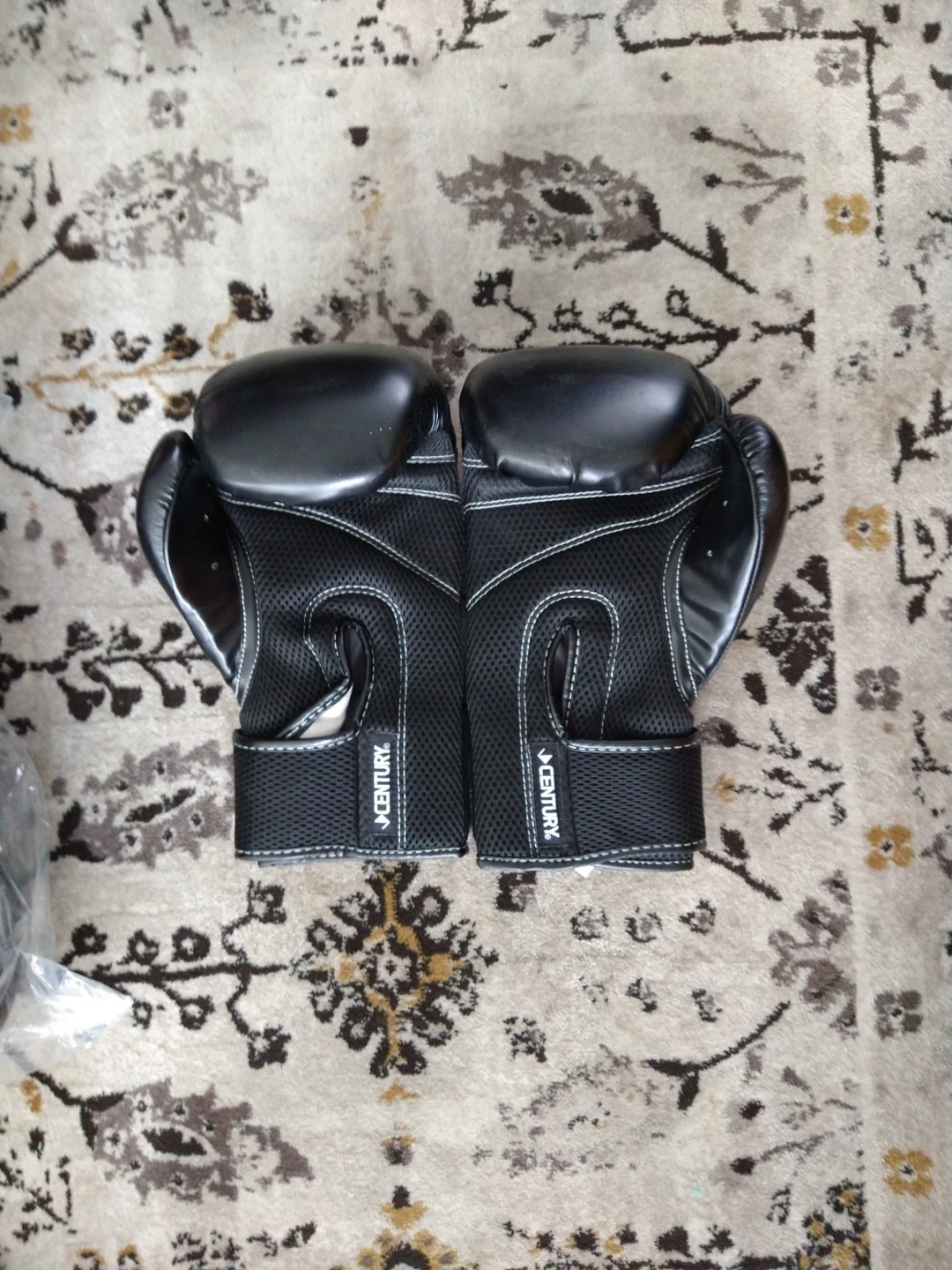 NWT Century ILKB 12oz and 14oz Black Training/Boxing Gloves - photo 3