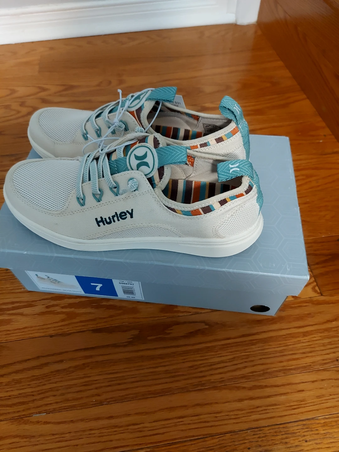 Hurley Women's Shoes Size 7