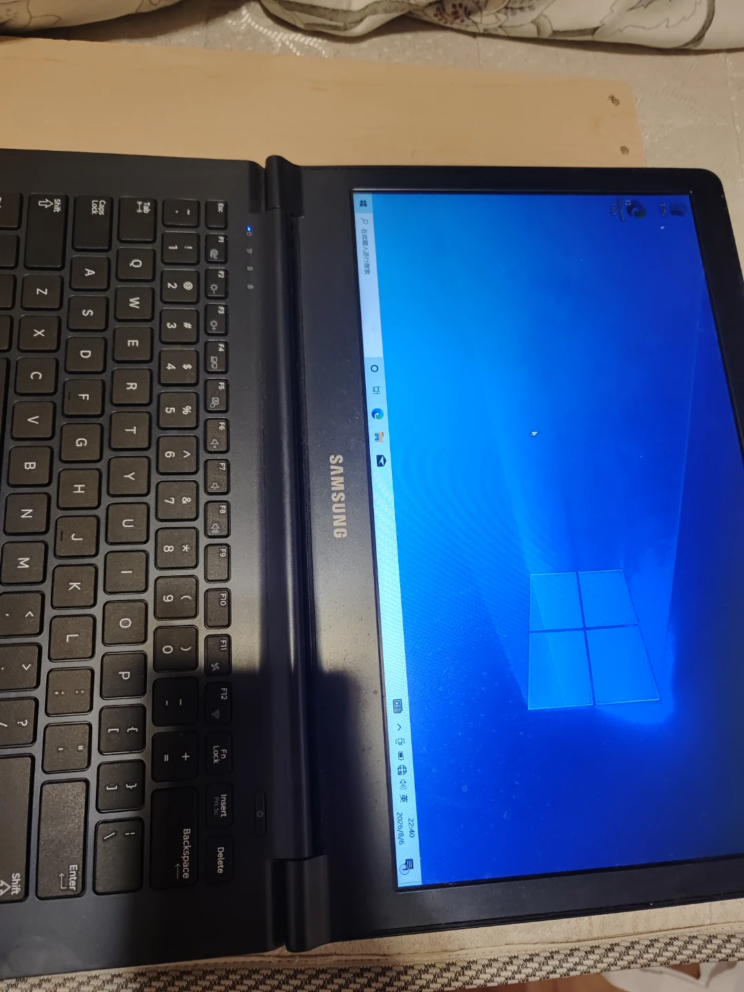 Samsung Laptop - photo 2