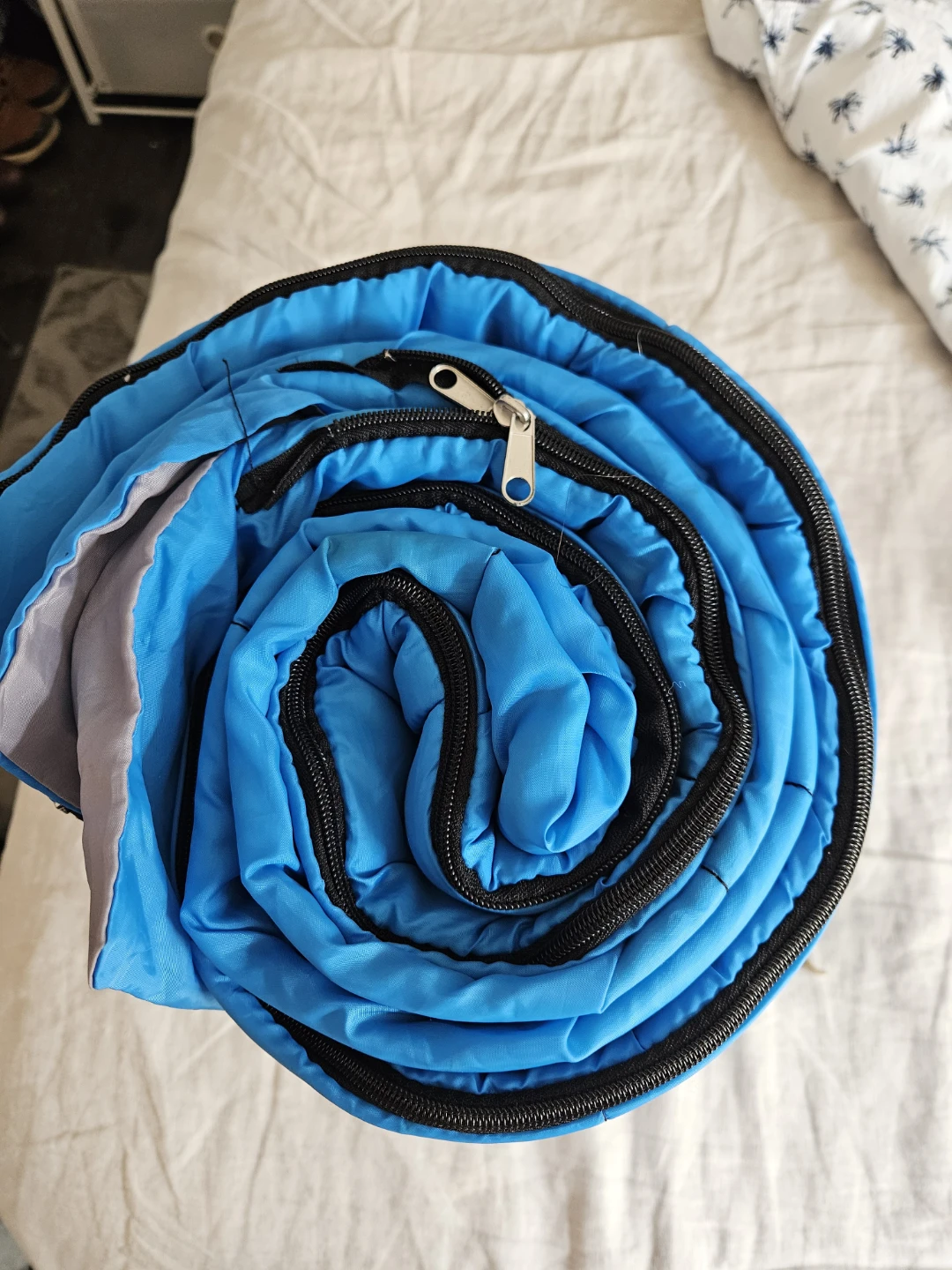 Blue Sleeping Bag - photo 2