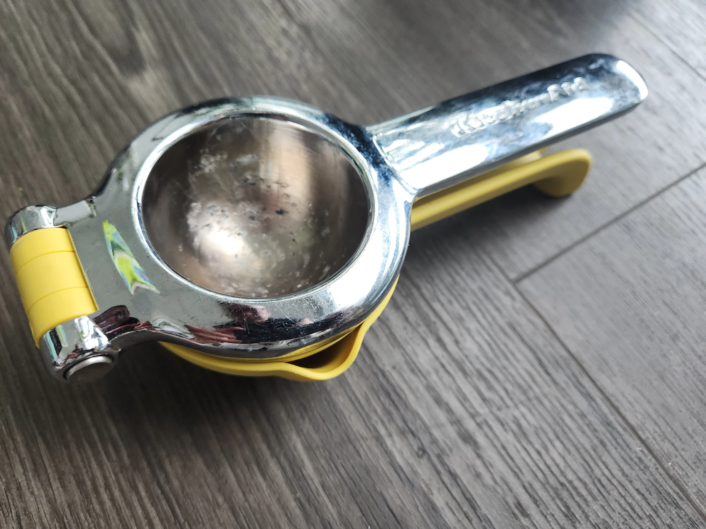 Manual Citrus Juicer - photo 2