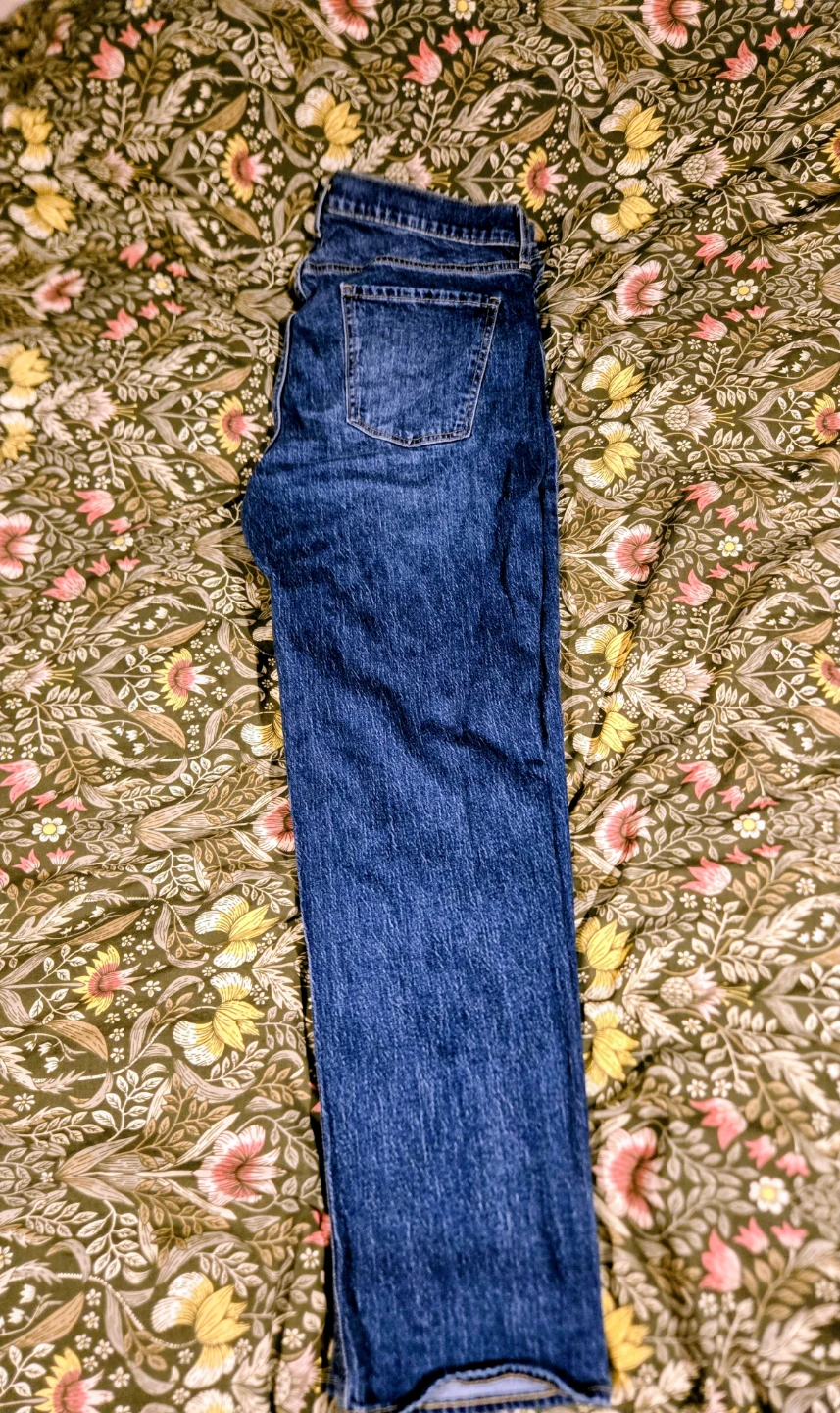 Old Navy WOW Boyfriend Jeans size 16