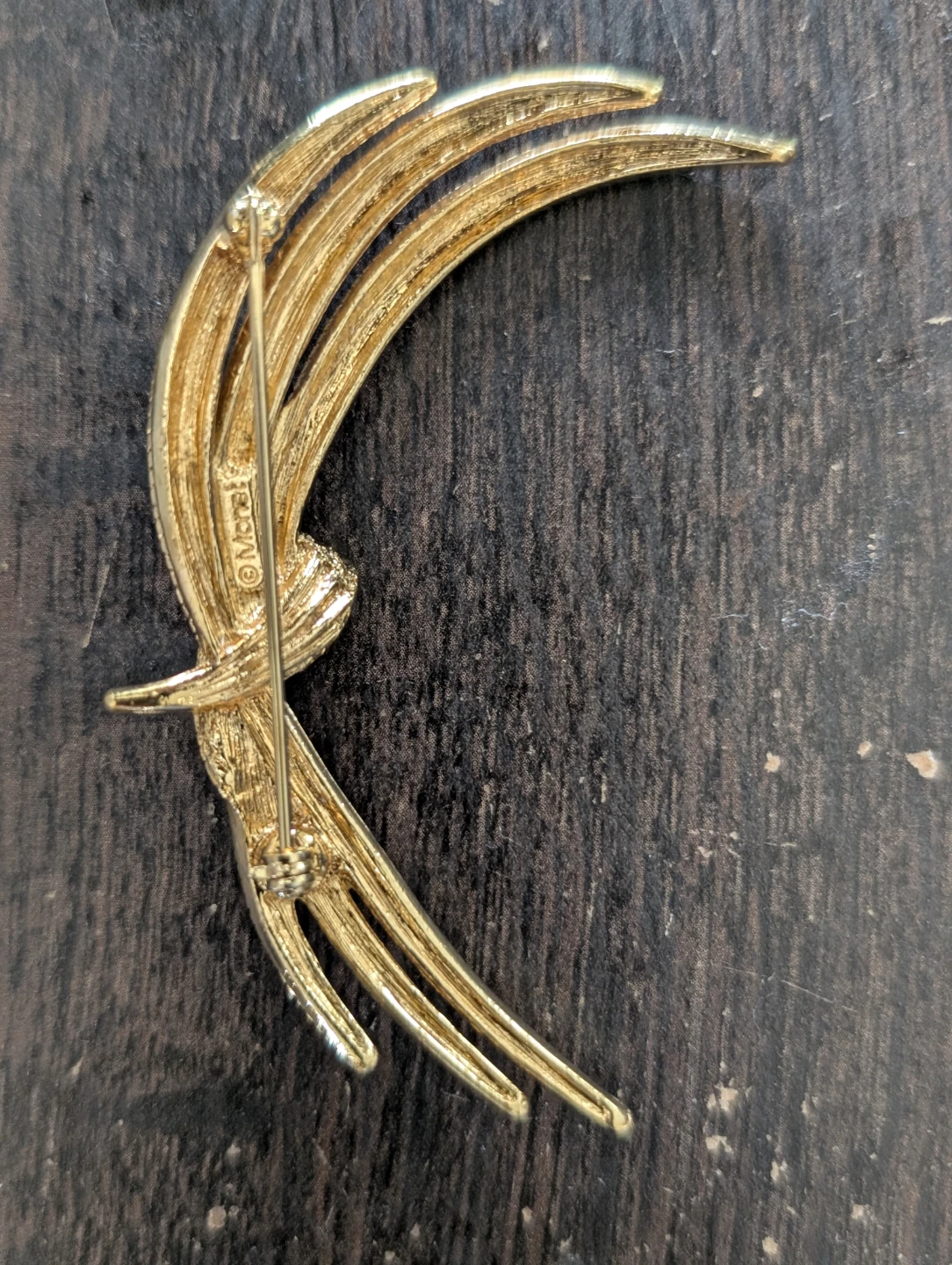 Monet Gold Tone Bird Brooch - photo 2