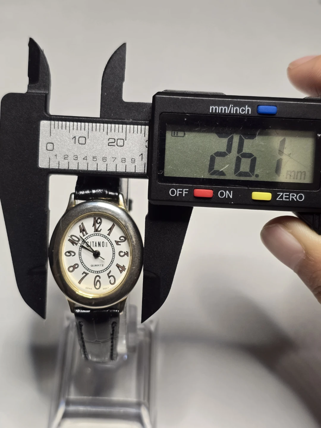 26mm Oval Gitano Quartz Watch - photo 4