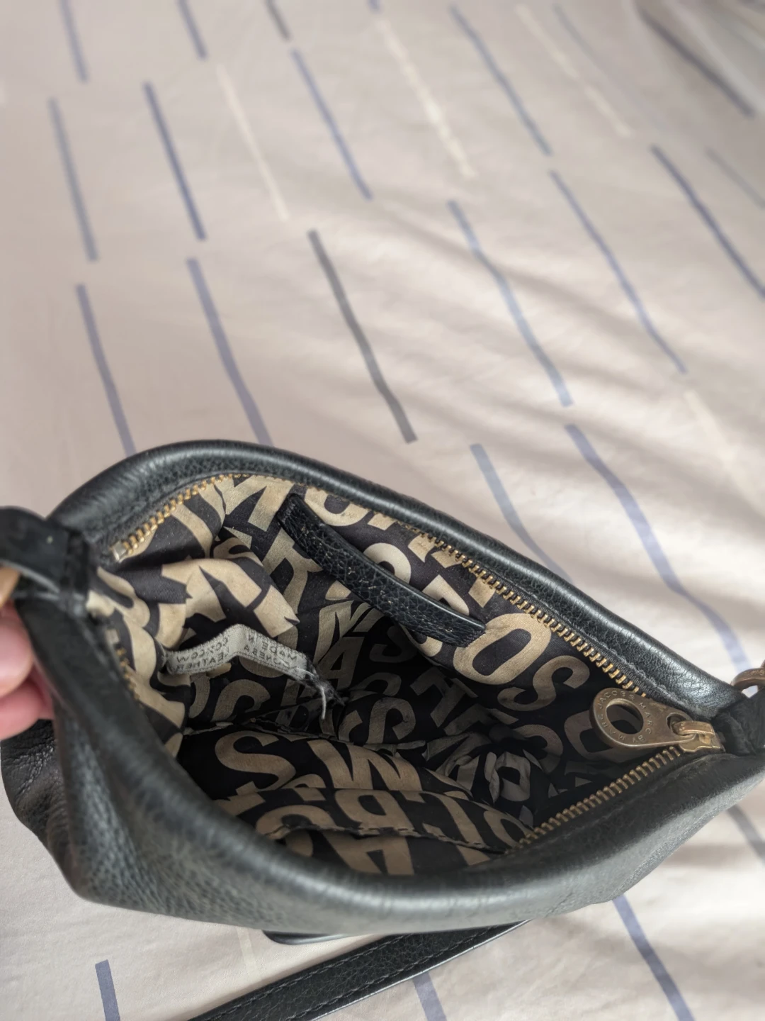 Marc by Marc Jacobs Black Leather Crossbody Bag - photo 3