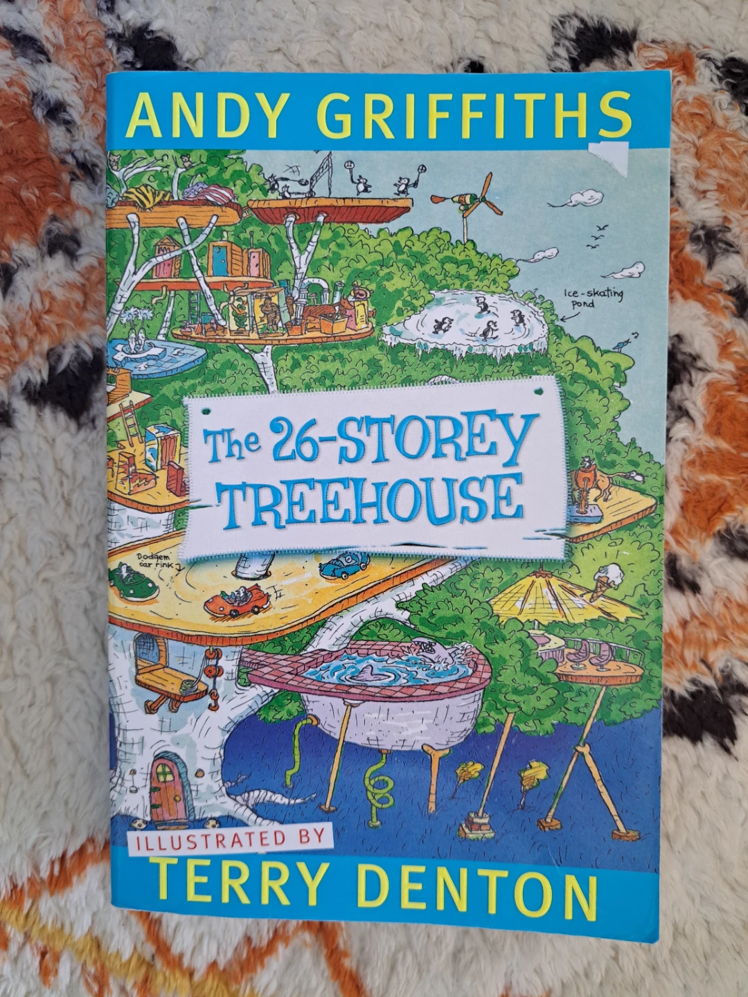 Children's book series  (3 books) - photo 3