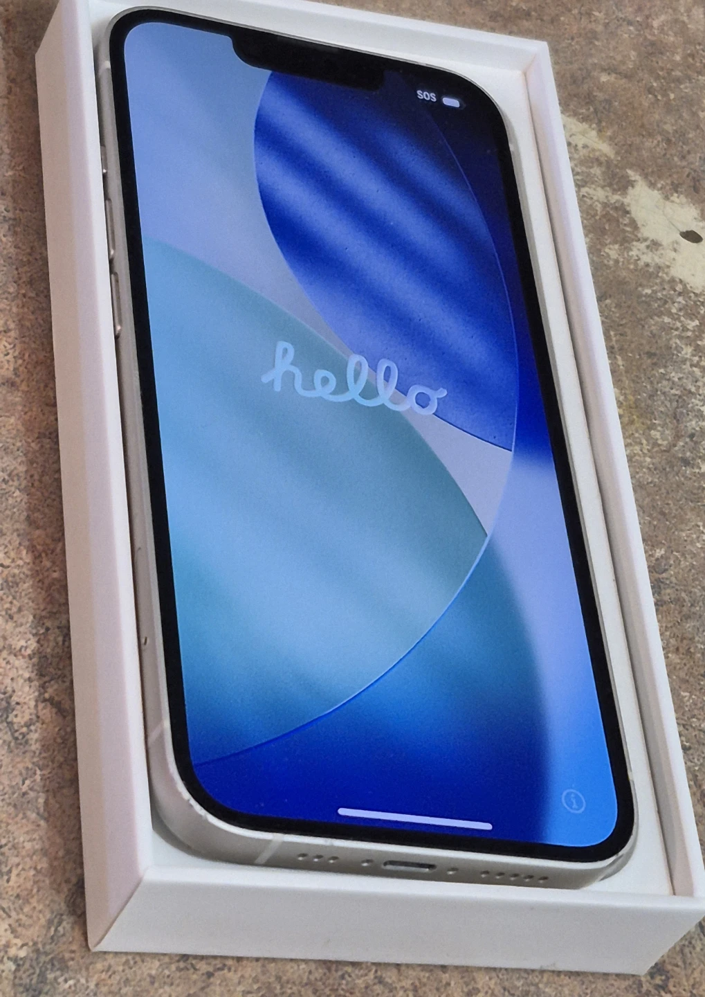 Apple iPhone 13 128GB Unlocked White