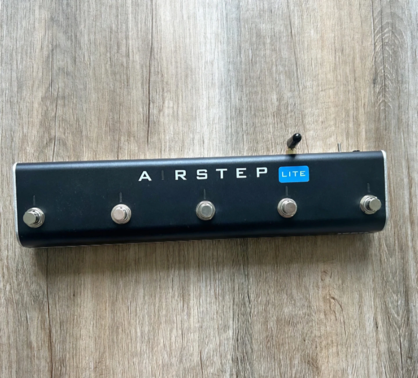 XSONIC Airstep Lite Wireless Bluetooth Footswitch - Mint Boxed - photo 2